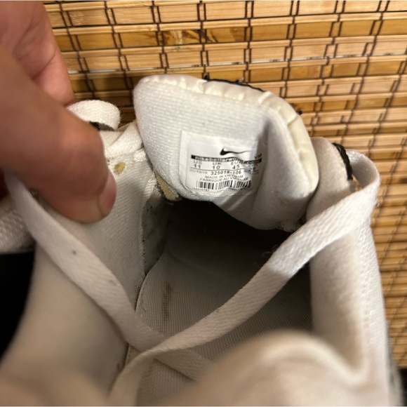 Air Max 90s - Picture 3 of 5